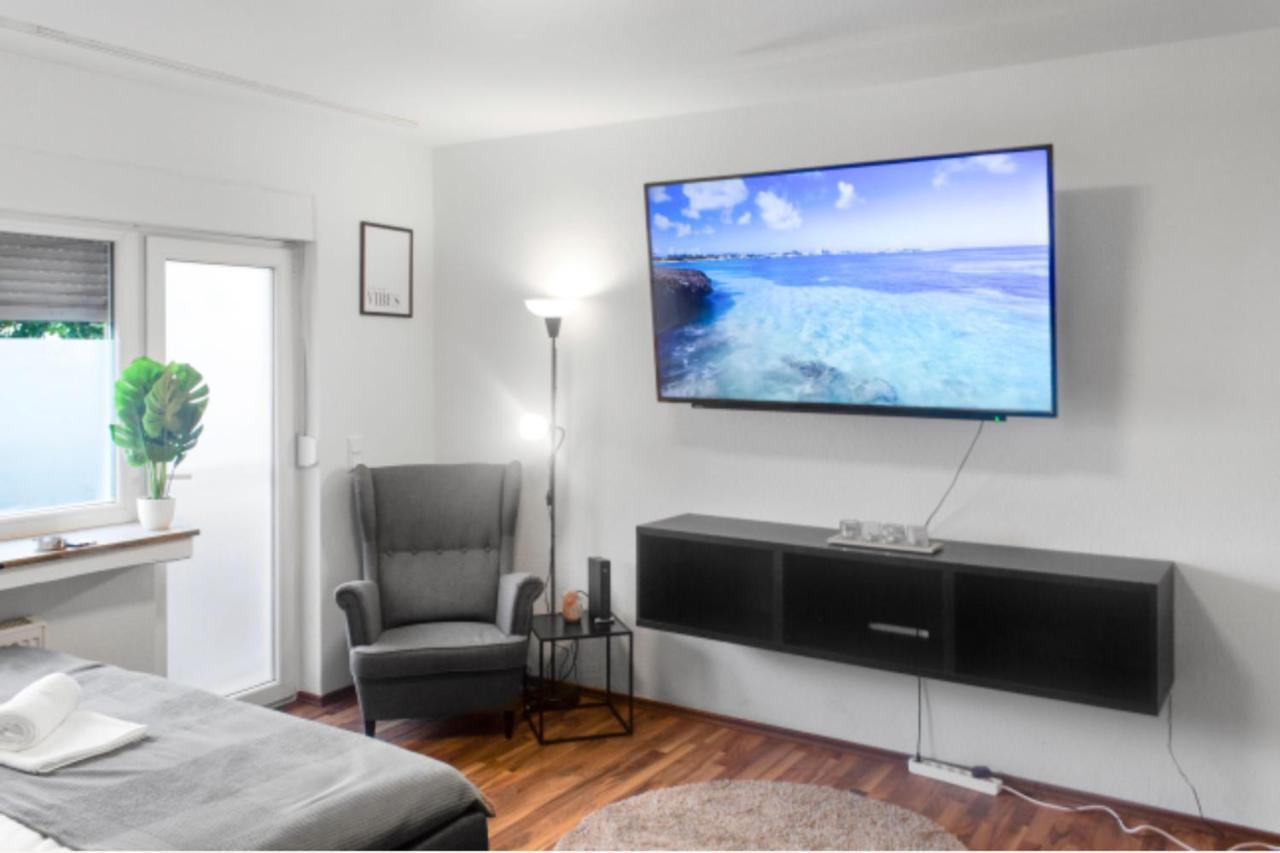 Relax Oasis With 65 Smarttv, Kitchen And Balcony Daire Duisburg Dış mekan fotoğraf