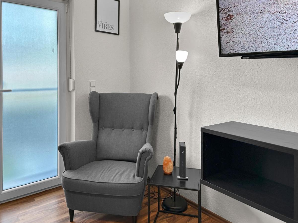 Relax Oasis With 65 Smarttv, Kitchen And Balcony Daire Duisburg Dış mekan fotoğraf